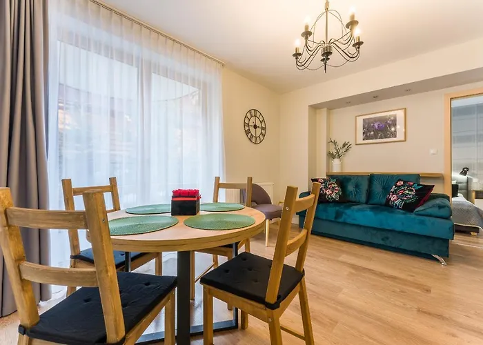 Bory6a & Free Parking