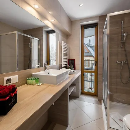 Bory6a & Free Parking דירה זקופאנה