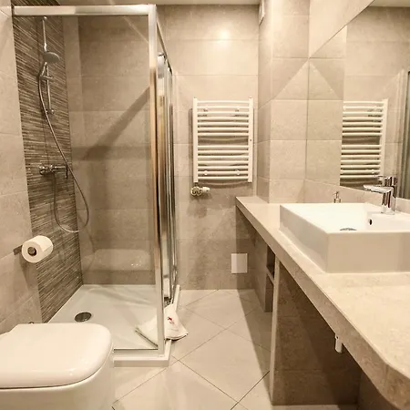 Bory6a & Free Parking דירה זקופאנה