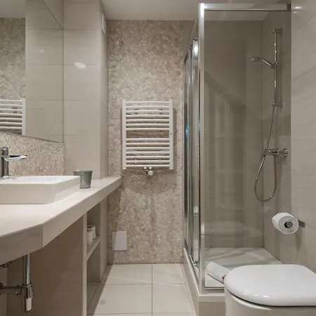 Bory6a & Free Parking Apartamento