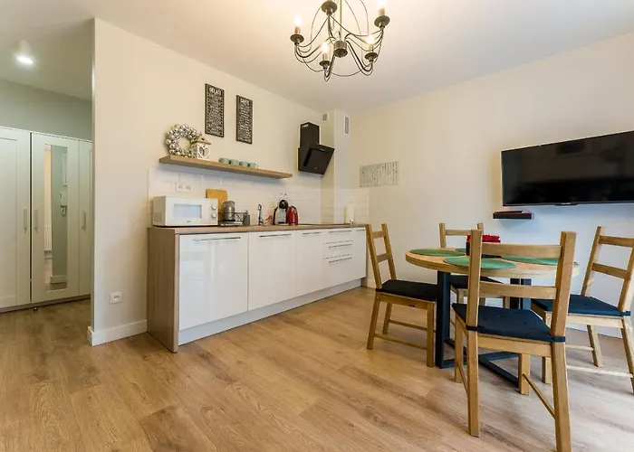 Bory6a & Free Parking Apartment