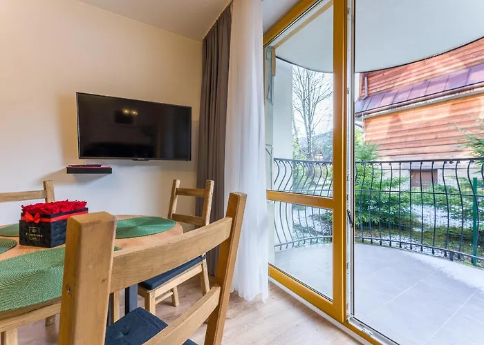 Bory6a & Free Parking Apartment