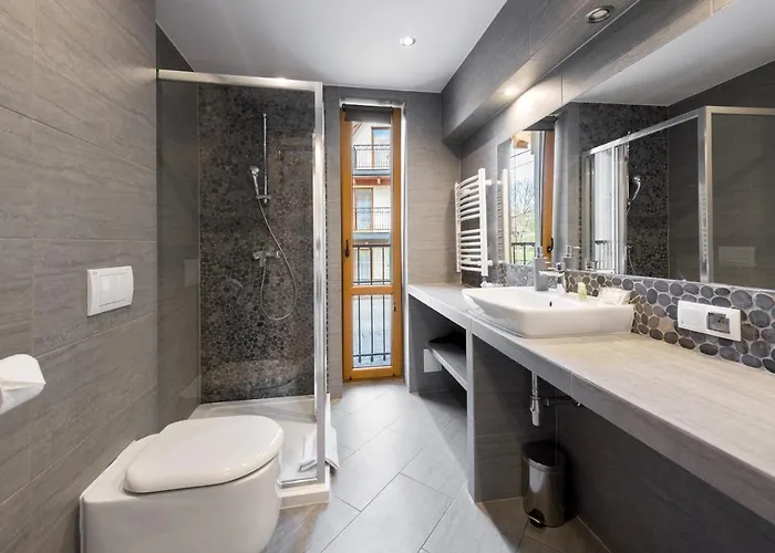 Bory6a & Free Parking