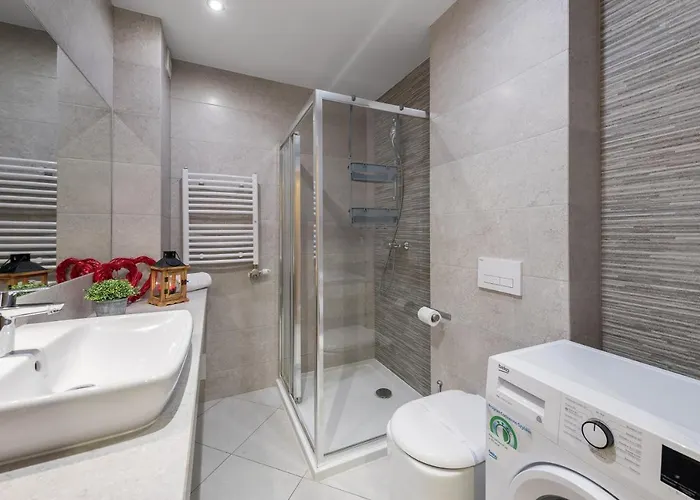 Bory6a & Free Parking Apartment